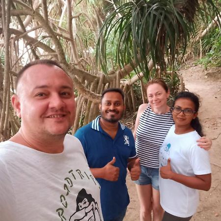 Kiralawella Beach Inn Matara Exteriér fotografie