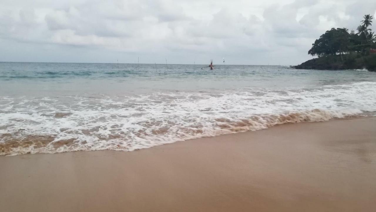 Kiralawella Beach Inn Matara Exteriér fotografie